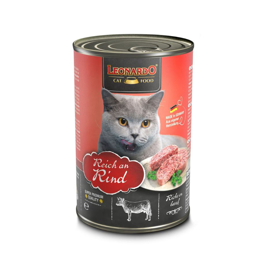 Alimento para gato adulto Leonardo Quality Selection con sabor a carne, 400 g, en envase de alimentos para mascotas.