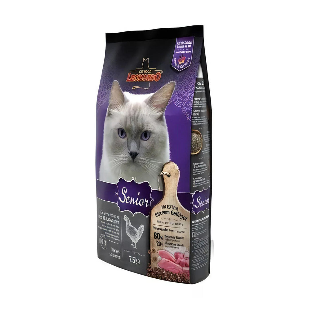 Alimento para gato senior de la marca ventas pet con sabor a pollo, en paquete de alimentos y snacks para gatos mayores.